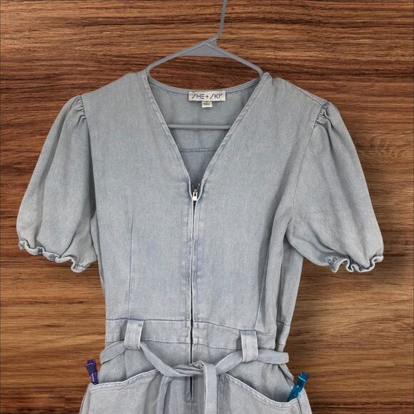 Vintage 80s-90s-Y2K Style Zip Up Denim Jumpsuit w/Puff Elastic Sleeves, belted S - Picture 4 of 12